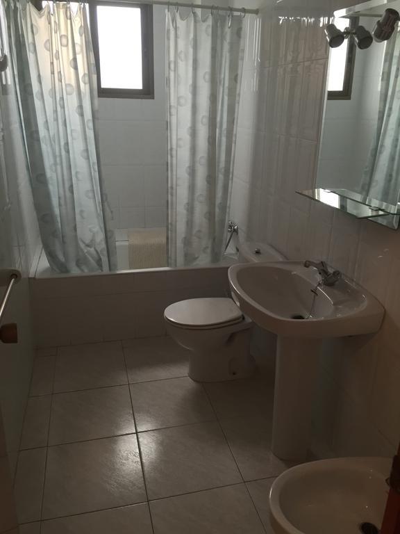 Apartamentos Vicent Peñíscola Rum bild